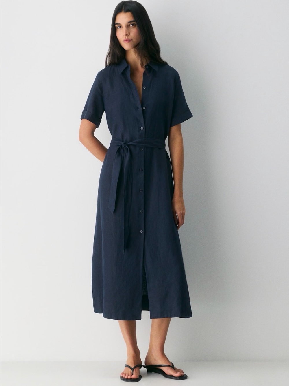 Aritzia Eleta Poplin Maxi Dress
Wilfred
